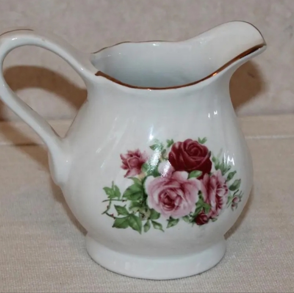 Formalites creamer
